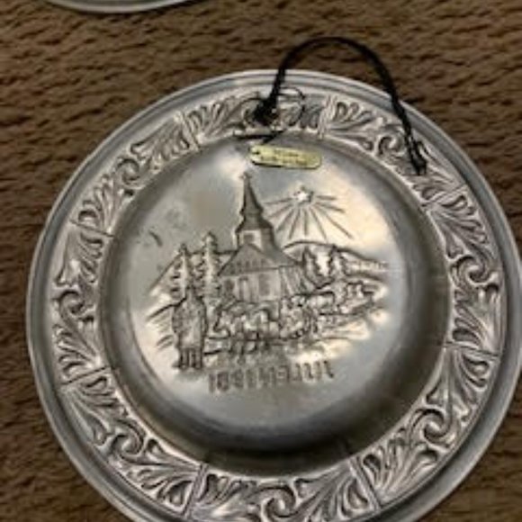 Norway Pewter plates , by Astri Holthe - Picture 9 of 10